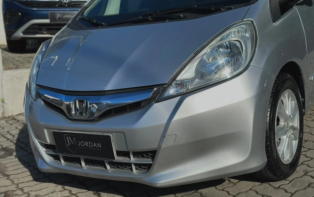 imagem-https://www.socarrao.com.br/sc-vehicle-images-prod/4308483/1791580361077-003_00f141df109869546c22479708d2a233.jpg