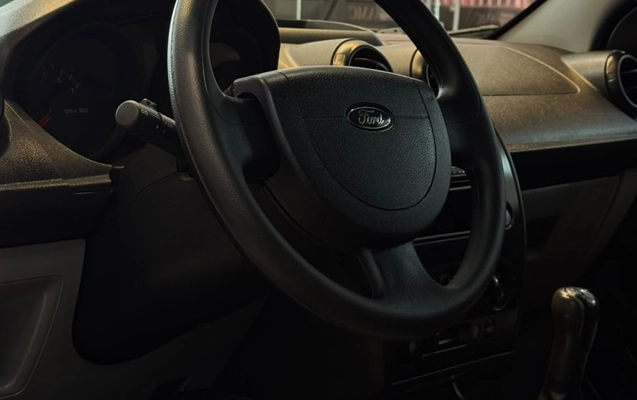 imagem-https://www.socarrao.com.br/sc-vehicle-images-prod/4308487/1791466327073-V2hhdHNBcHAgSW1hZ2UgMjAyNi0xMC0wOCBhdCAwOS40OS40OC5qcGVn.jpeg