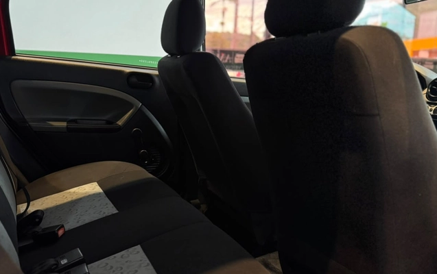 imagem-https://www.socarrao.com.br/sc-vehicle-images-prod/4308487/1791466327679-V2hhdHNBcHAgSW1hZ2UgMjAyNi0xMC0wOCBhdCAwOS40OS40NyAoNSkuanBlZw.jpeg
