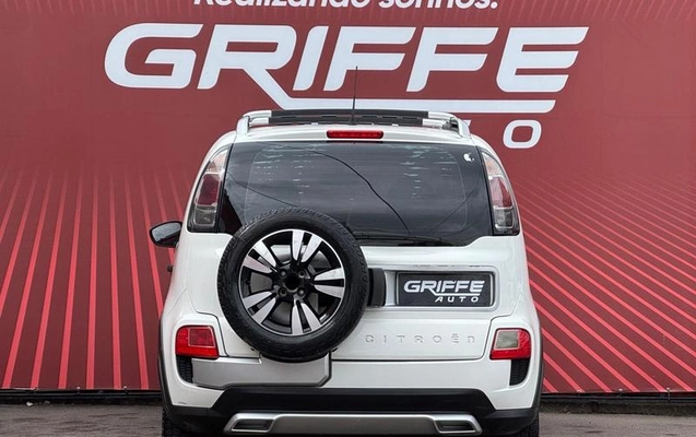 imagem-https://www.socarrao.com.br/sc-vehicle-images-prod/4308495/1791466667811-8540714_0_B_dd9d5e92f2.jpeg