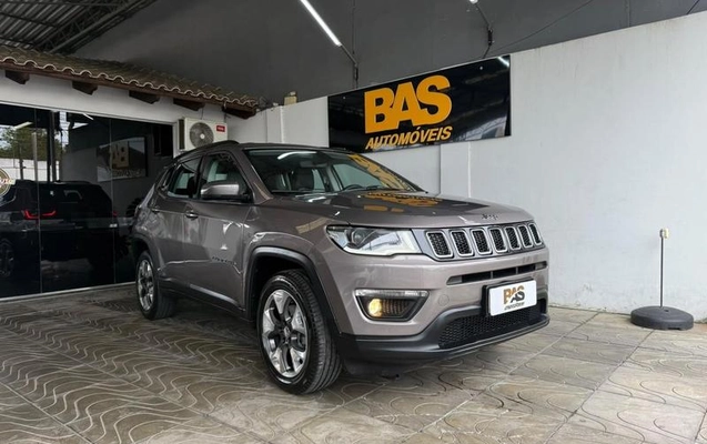 imagem-https://www.socarrao.com.br/sc-vehicle-images-prod/4308520/1791480514248-8548633_1_B_dd635b3729.jpeg