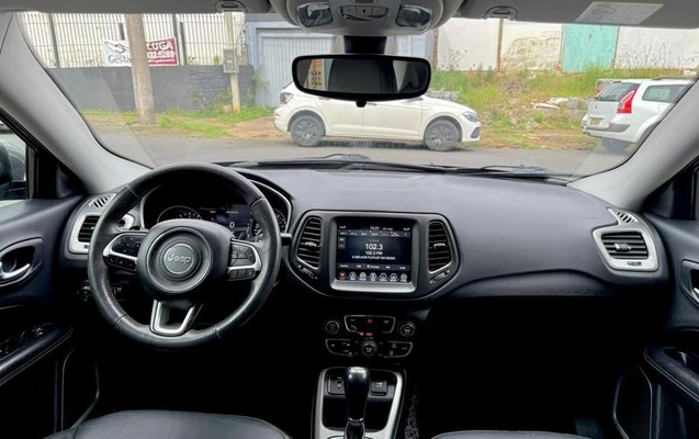 imagem-https://www.socarrao.com.br/sc-vehicle-images-prod/4308520/1791480514255-8548633_4_B_787b6818c3.jpeg