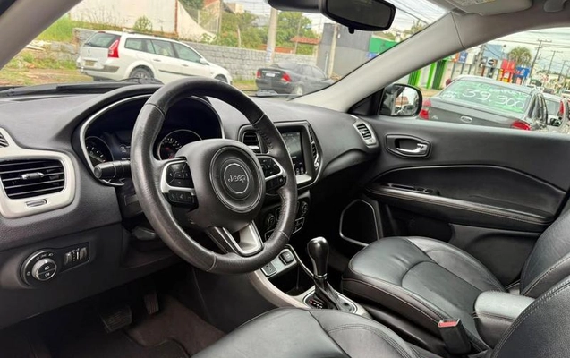 imagem-https://www.socarrao.com.br/sc-vehicle-images-prod/4308520/1791480514262-8548633_9_B_9b3bc3254e.jpeg