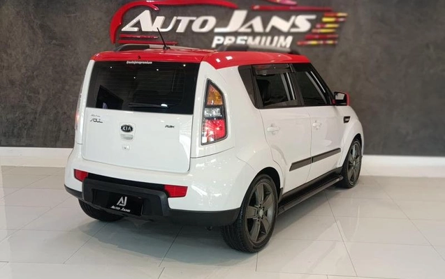 imagem-https://www.socarrao.com.br/sc-vehicle-images-prod/4308541/1791466818742-8549267_1_B_7f60a97a51.jpeg