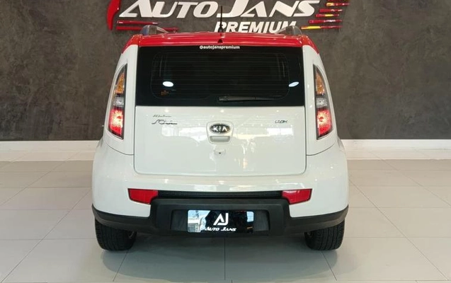 imagem-https://www.socarrao.com.br/sc-vehicle-images-prod/4308541/1791466818744-8549267_3_B_adee9fc22a.jpeg