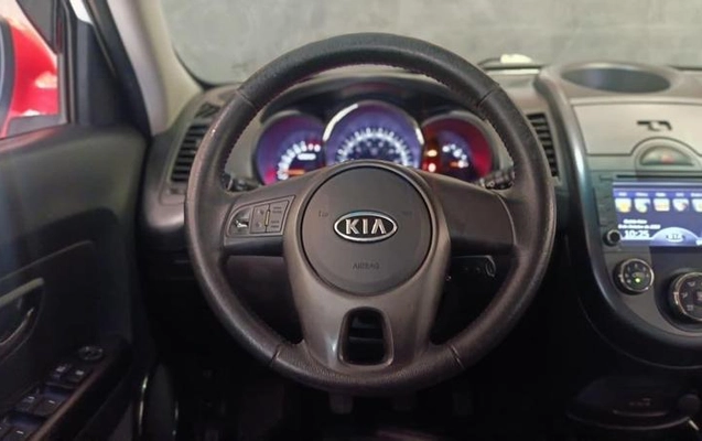 imagem-https://www.socarrao.com.br/sc-vehicle-images-prod/4308541/1791466818752-8549267_0_B_26d292f944.jpeg