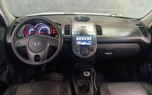 imagem-https://www.socarrao.com.br/sc-vehicle-images-prod/4308541/1791466818756-8549267_10_B_43d705cd36.jpeg