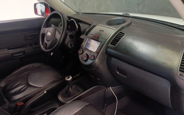 imagem-https://www.socarrao.com.br/sc-vehicle-images-prod/4308541/1791466818760-8549267_5_B_0178e86a09.jpeg