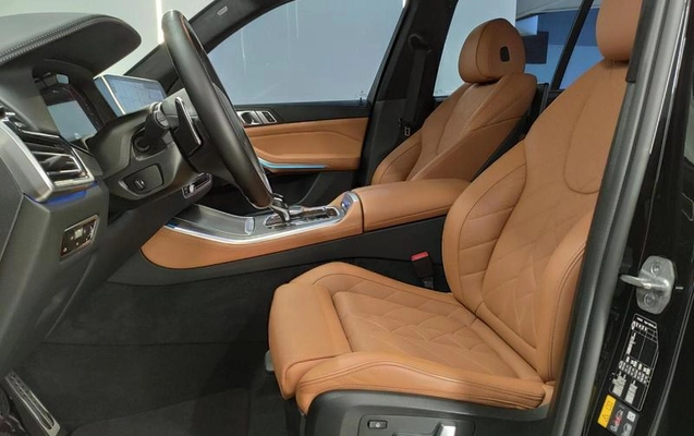imagem-https://www.socarrao.com.br/sc-vehicle-images-prod/4308544/1792670098856-8553008_6_B_4296671a9b.jpeg