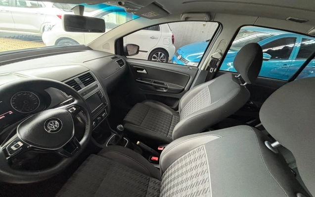 imagem-https://www.socarrao.com.br/sc-vehicle-images-prod/4308558/1791466902122-Rk9YIENJTlpBIDUuanBn.jpg