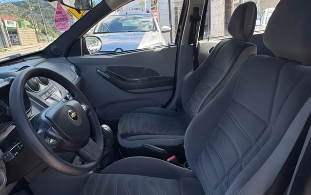 imagem-https://www.socarrao.com.br/sc-vehicle-images-prod/4308563/1791466916623-003_098a71c0ba72dbd4be7fdaa3c0dd9c4e.jpg