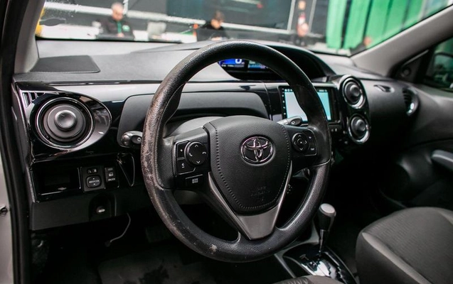 imagem-https://www.socarrao.com.br/sc-vehicle-images-prod/4308584/1792529652087-8479260_17_B_9d69f8ad0a.jpeg