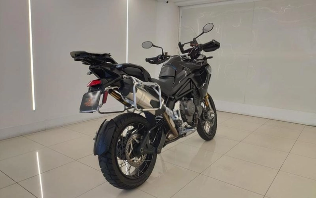 imagem-https://www.socarrao.com.br/sc-vehicle-images-prod/4308625/1792516074512-8554558_10_B_ed3e57d9b2.jpeg