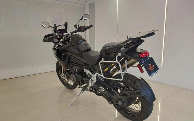 imagem-https://www.socarrao.com.br/sc-vehicle-images-prod/4308625/1792516074512-8554558_9_B_1963b886eb.jpeg