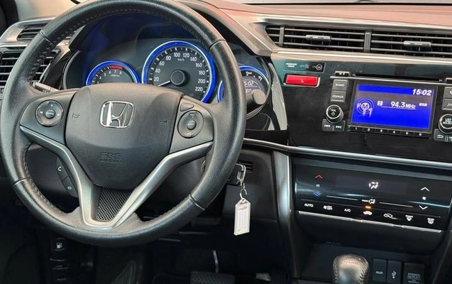 imagem-https://www.socarrao.com.br/sc-vehicle-images-prod/4308707/1791573306057-8400914_17_B_3bc7955a65.jpeg