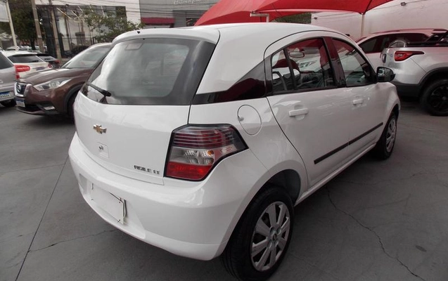 imagem-https://www.socarrao.com.br/sc-vehicle-images-prod/4308708/1791467780427-8507976_0_B_3eb089d634.jpeg