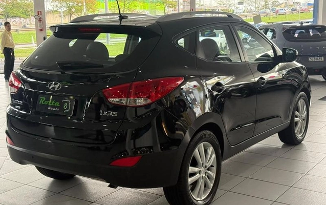 imagem-https://www.socarrao.com.br/sc-vehicle-images-prod/4308794/1791468210636-8554775_6_B_2e3837baa4.jpeg