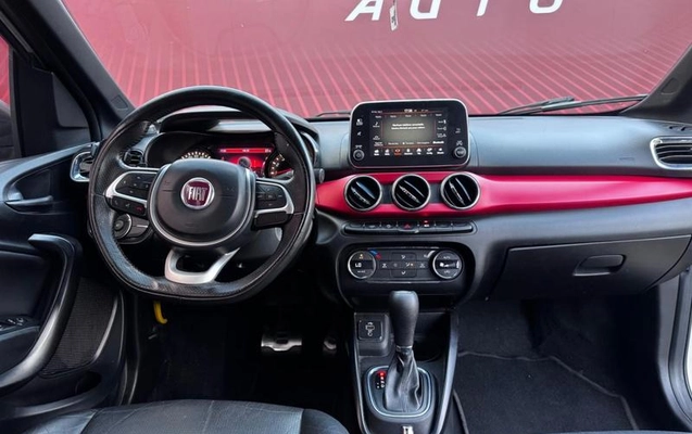 imagem-https://www.socarrao.com.br/sc-vehicle-images-prod/4308801/1791468226577-8549447_8_B_89576ba6b4.jpeg
