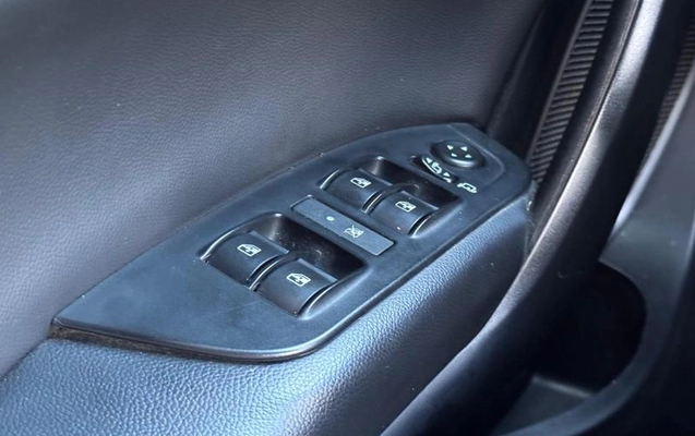 imagem-https://www.socarrao.com.br/sc-vehicle-images-prod/4308801/1791468226587-8549447_14_B_93fff74cc4.jpeg