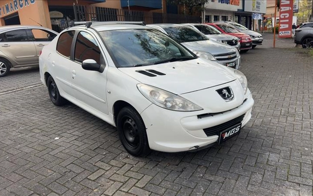 imagem-https://www.socarrao.com.br/sc-vehicle-images-prod/4308907/1791468941513-AVS-5E87_01.jpg