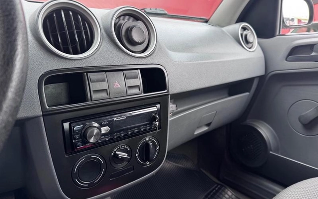imagem-https://www.socarrao.com.br/sc-vehicle-images-prod/4308911/1791468985232-8548197_9_B_af1d535fdc.jpeg