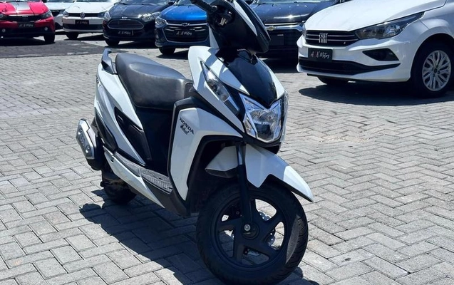 imagem-https://www.socarrao.com.br/sc-vehicle-images-prod/4309019/1791571697475-8554886_0_B_29b732f70d.jpeg