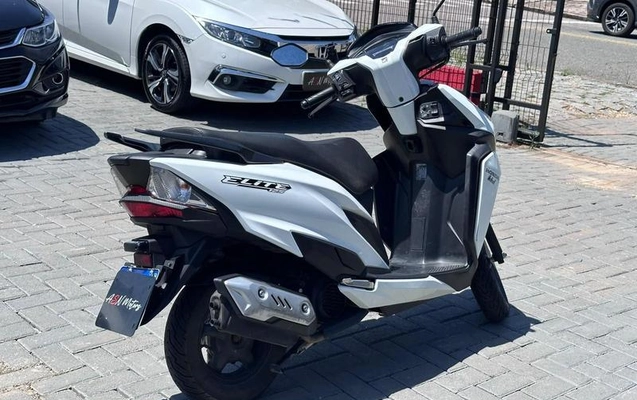 imagem-https://www.socarrao.com.br/sc-vehicle-images-prod/4309019/1791571697492-8554886_3_B_35eac82d22.jpeg