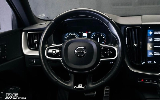 imagem-https://www.socarrao.com.br/sc-vehicle-images-prod/4309027/1791469613580-8554753_0_B_e3158a4e94.jpeg