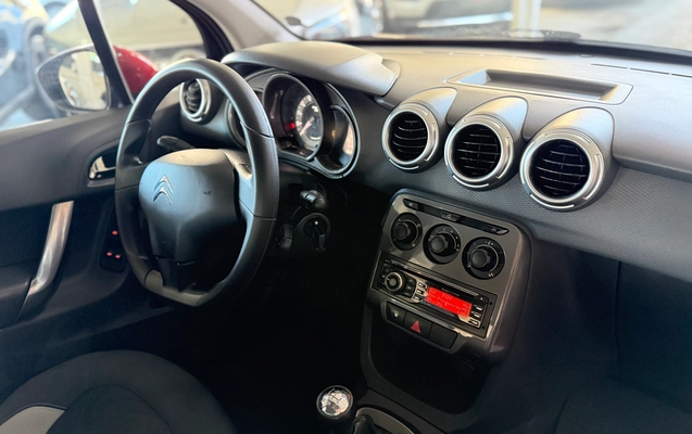 imagem-https://www.socarrao.com.br/sc-vehicle-images-prod/4309062/1791469847170-84234948-0777-4718-b3d3-7b8c0bb51e26.jpg