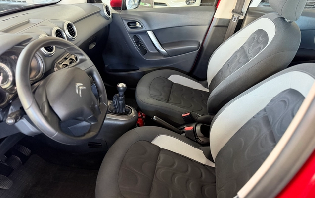imagem-https://www.socarrao.com.br/sc-vehicle-images-prod/4309062/1791469847176-c8fcc1e8-abb9-4a2b-b7a8-2866673caad0.jpg
