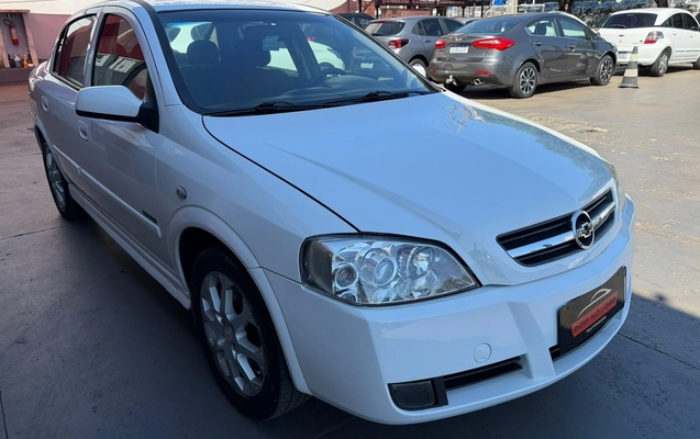 imagem-https://www.socarrao.com.br/sc-vehicle-images-prod/4309063/1791469857194-18005eca7a8e4cadaca8c8328cfc8958_1791469395019.jpg