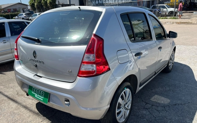 imagem-https://www.socarrao.com.br/sc-vehicle-images-prod/4309065/1791469929237-bk0s9JhaDCwYifkYSq9pLgAvvSw3XaNd.jpg
