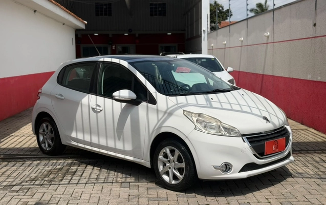 imagem-https://www.socarrao.com.br/sc-vehicle-images-prod/4309076/1791469970129-V2hhdHNBcHAgSW1hZ2UgMjAyNi0xMC0wNyBhdCAxNC40NC4wNy5qcGVn.jpeg