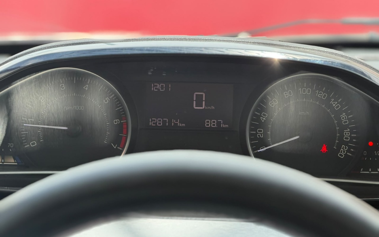 imagem-https://www.socarrao.com.br/sc-vehicle-images-prod/4309076/1791469971704-V2hhdHNBcHAgSW1hZ2UgMjAyNi0xMC0wNyBhdCAxNC40NC4xMC5qcGVn.jpeg