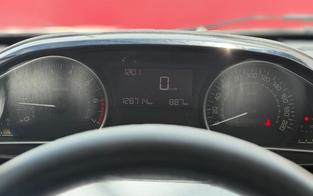 imagem-https://www.socarrao.com.br/sc-vehicle-images-prod/4309076/1791469971704-V2hhdHNBcHAgSW1hZ2UgMjAyNi0xMC0wNyBhdCAxNC40NC4xMC5qcGVn.jpeg