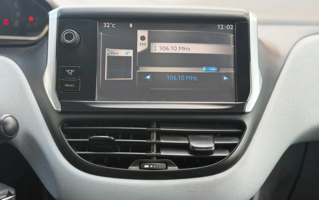 imagem-https://www.socarrao.com.br/sc-vehicle-images-prod/4309076/1791469971843-V2hhdHNBcHAgSW1hZ2UgMjAyNi0xMC0wNyBhdCAxNC40NC4xMSAoMikuanBlZw.jpeg