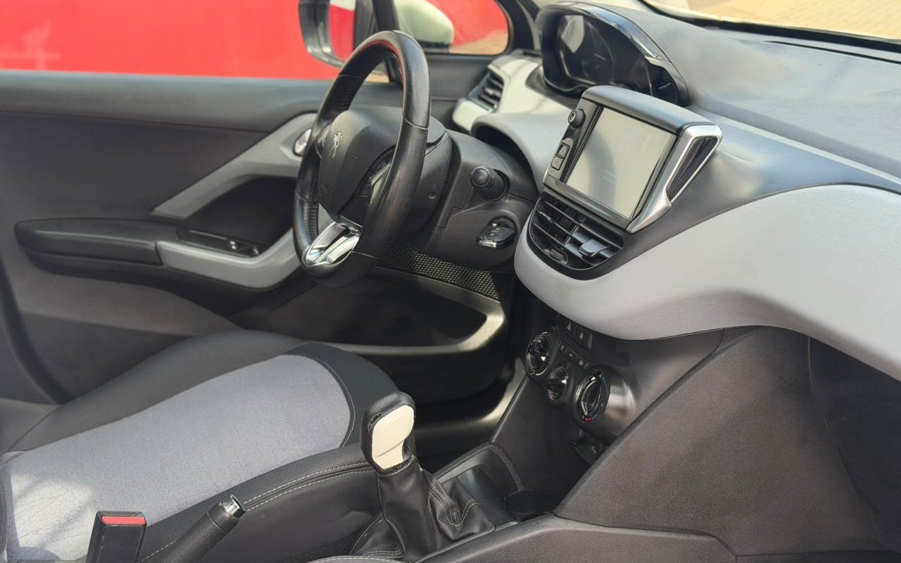 imagem-https://www.socarrao.com.br/sc-vehicle-images-prod/4309076/1791469972378-V2hhdHNBcHAgSW1hZ2UgMjAyNi0xMC0wNyBhdCAxNC40NC4xMS5qcGVn.jpeg