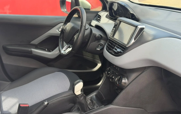 imagem-https://www.socarrao.com.br/sc-vehicle-images-prod/4309076/1791469972378-V2hhdHNBcHAgSW1hZ2UgMjAyNi0xMC0wNyBhdCAxNC40NC4xMS5qcGVn.jpeg