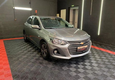 Chevrolet Onix 2024 Prata — foto 1 de 3