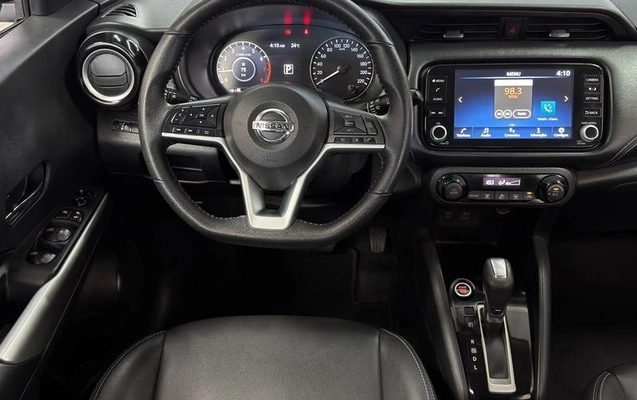 imagem-https://www.socarrao.com.br/sc-vehicle-images-prod/4309203/1791470138461-8542038_12_B_81cf10abda.jpeg