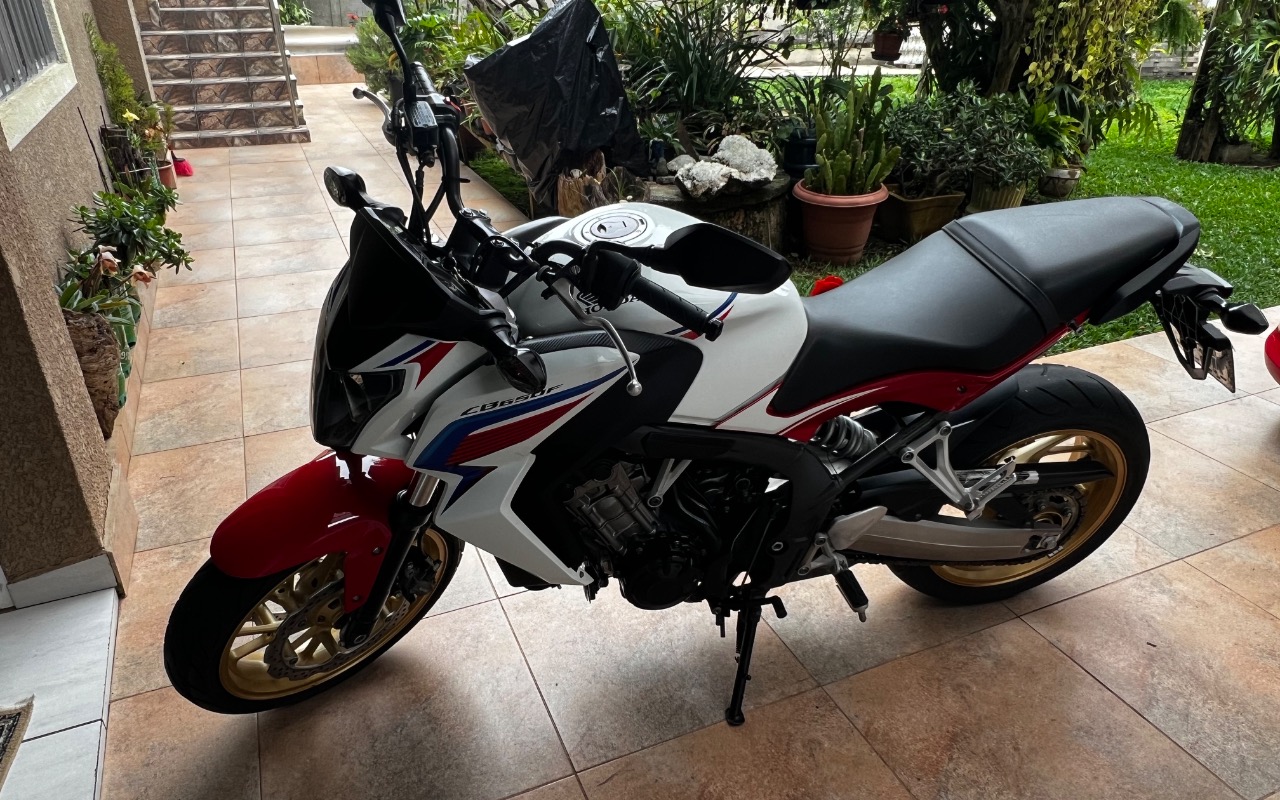 imagem-https://www.socarrao.com.br/sc-vehicle-images-prod/4309212/1791470522901-SU1HXzg0MjEuanBlZw.jpeg