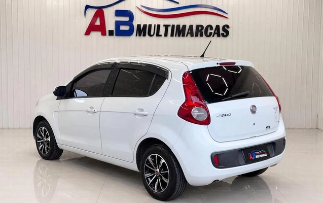 imagem-https://www.socarrao.com.br/sc-vehicle-images-prod/4309241/1791470362414-8539537_4_B_f7fdc4579a.jpeg