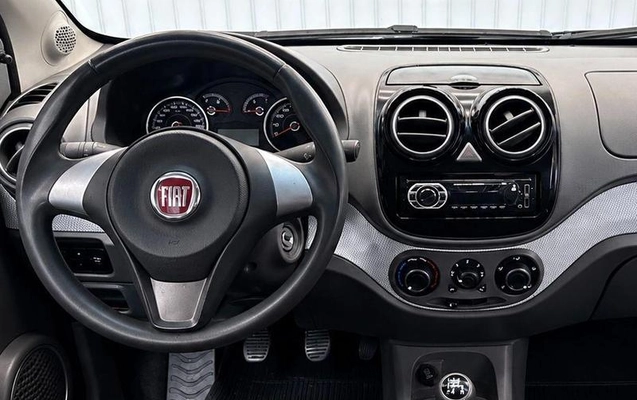 imagem-https://www.socarrao.com.br/sc-vehicle-images-prod/4309241/1791470362434-8539537_12_B_2688f79a58.jpeg