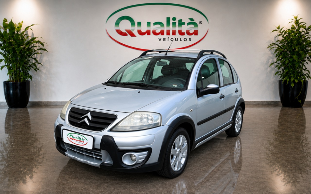 Citroën C3 XTR 1.4 Flex 8V 5p 2009 Prata — foto 1 de 3