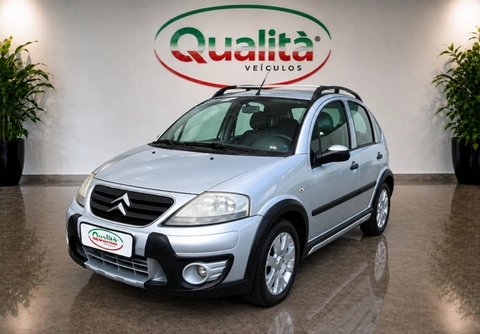 Citroën C3 XTR 1.4 Flex 8V 5p 2009 Prata — foto 1 de 3