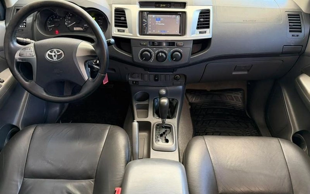 imagem-https://www.socarrao.com.br/sc-vehicle-images-prod/4309328/1791471270322-8420885_6_B_b4bf9e2ef2.jpeg