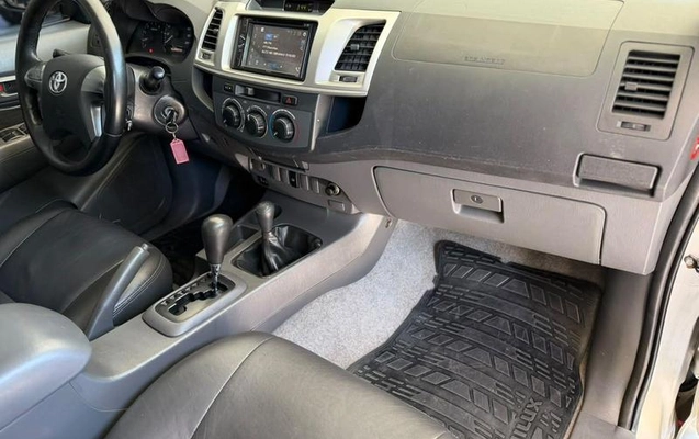 imagem-https://www.socarrao.com.br/sc-vehicle-images-prod/4309328/1791471270323-8420885_11_B_b03e4dc450.jpeg