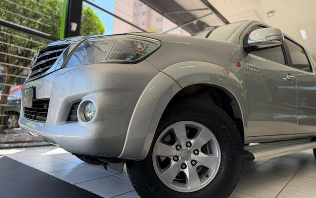 imagem-https://www.socarrao.com.br/sc-vehicle-images-prod/4309328/1791471270331-8420885_12_B_a634ff06a6.jpeg
