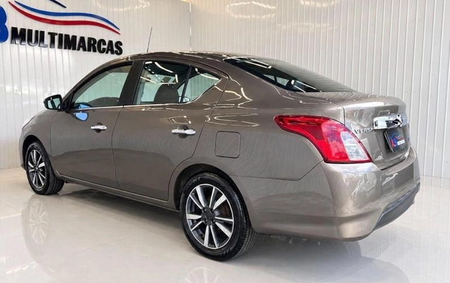 imagem-https://www.socarrao.com.br/sc-vehicle-images-prod/4309343/1791471207659-8550900_16_B_00d2aca599.jpeg