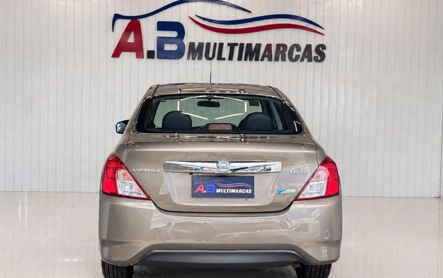 imagem-https://www.socarrao.com.br/sc-vehicle-images-prod/4309343/1791471207661-8550900_14_B_1753c6dd87.jpeg